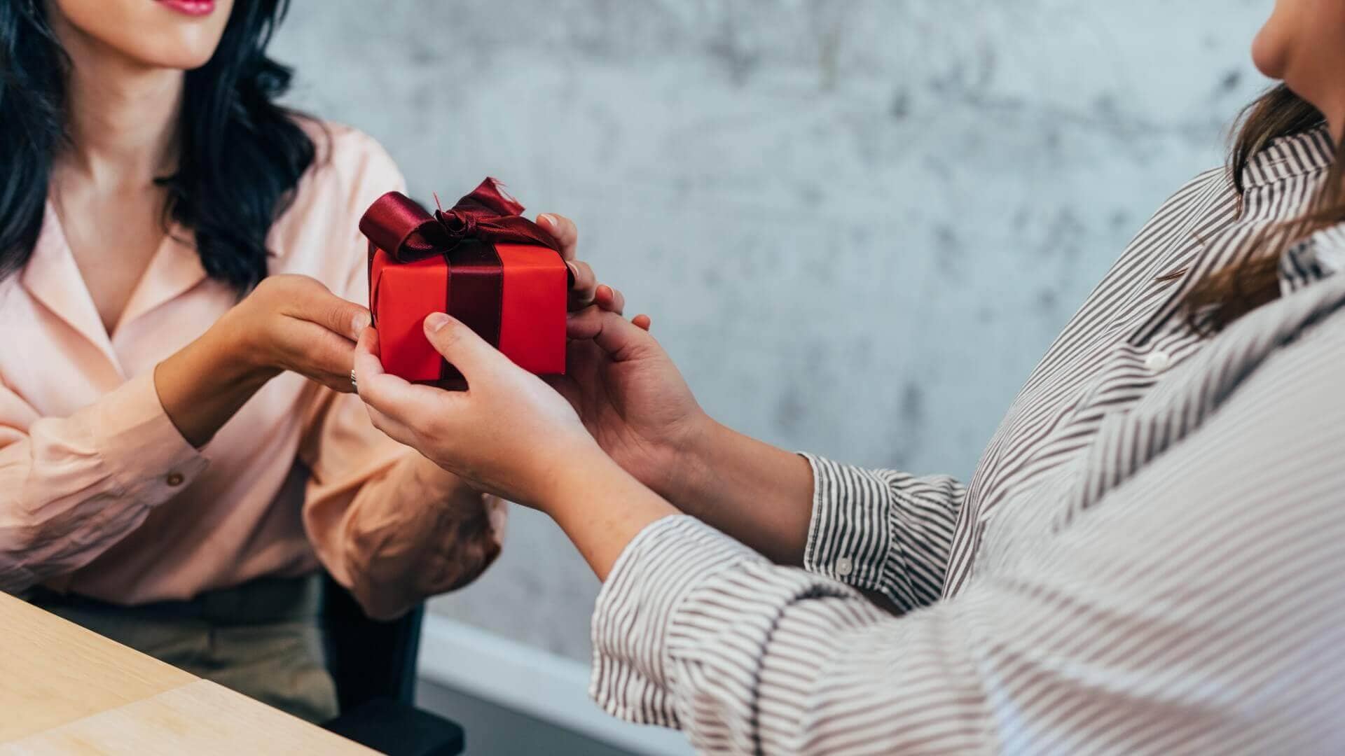 gifts for your coworkers