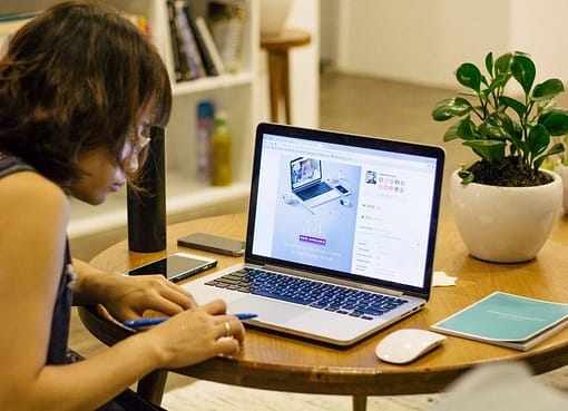 Build a Successful Team of Freelancers from All Over the World